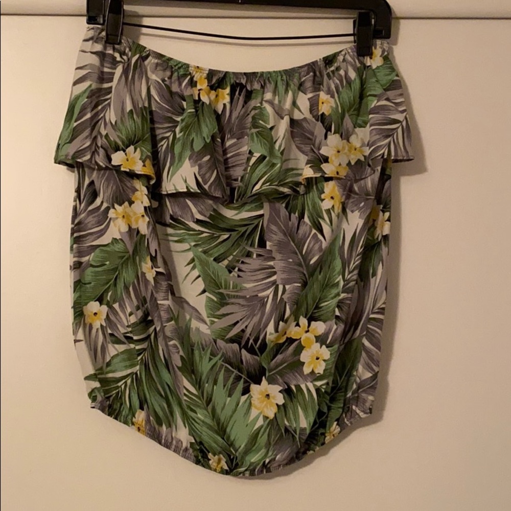 Floral print tube top, size large